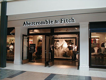 dovnxk.com-Abercrombie-and-Fitch-store